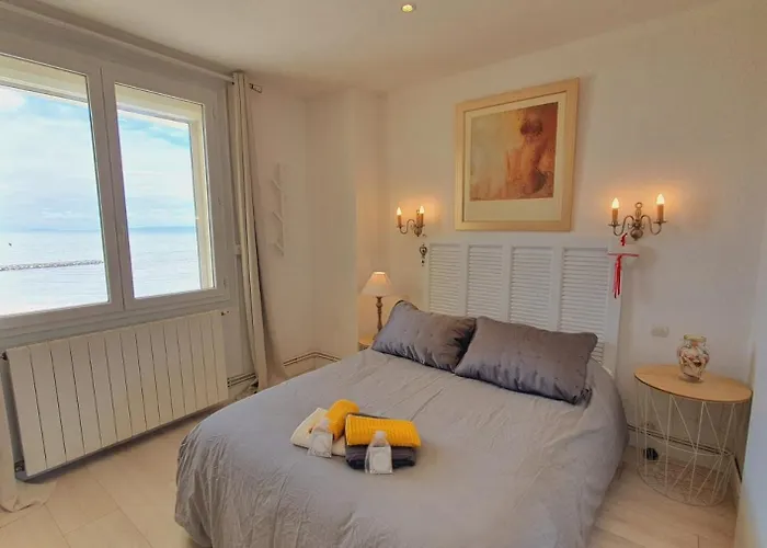 Duplex Les Palmiers Clim Wifi 1ère Ligne 4 Personnes - Rossiconciergerie - Linge Inclus * Le Grau-du-Roi