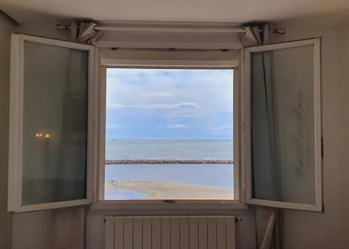 Duplex Les Palmiers Clim Wifi 1ère Ligne 4 Personnes - Rossiconciergerie - Linge Inclus Le Grau-du-Roi