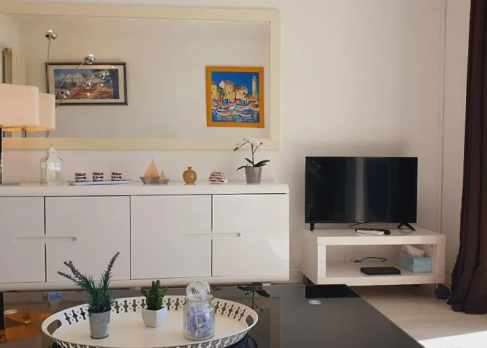 Appartement Duplex Les Palmiers Clim Wifi 1ère Ligne 4 Personnes - Rossiconciergerie - Linge Inclus Le Grau-du-Roi